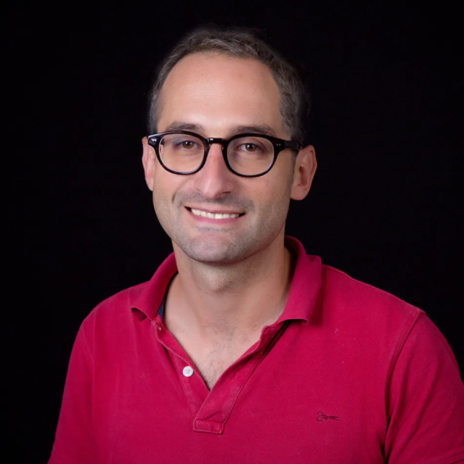 Jonathan Soto, Gladia