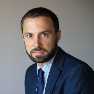 Alejandro Álvarez Álvarez, FI Group