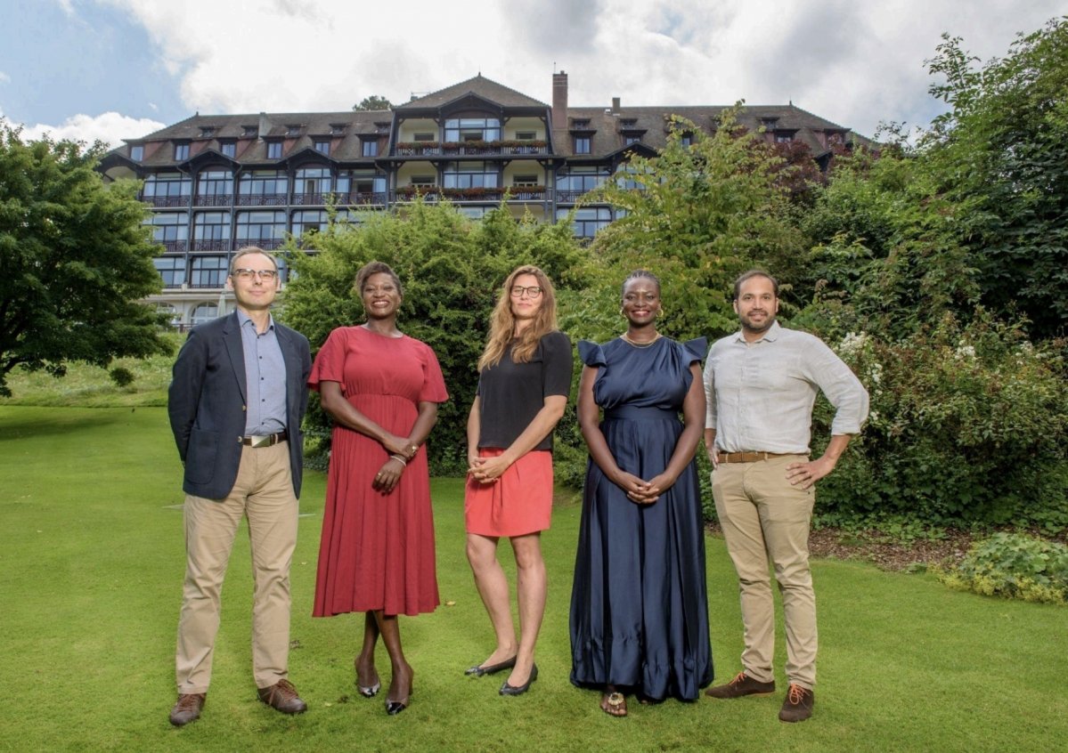© Emmanuel Chavane, Fatoumata Bâ, Antonia Gleizes-Lacombe, Ayebobo Niang et Sébastien Nony, Janngo Capital © Emmanuel Chavane, Fatoumata Bâ, Antonia Gleizes-Lacombe, Ayebobo Niang et Sébastien Nony, Janngo Capital