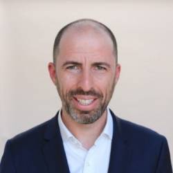 Nicolas Hermann, Cairus Nicolas Hermann, Cairus